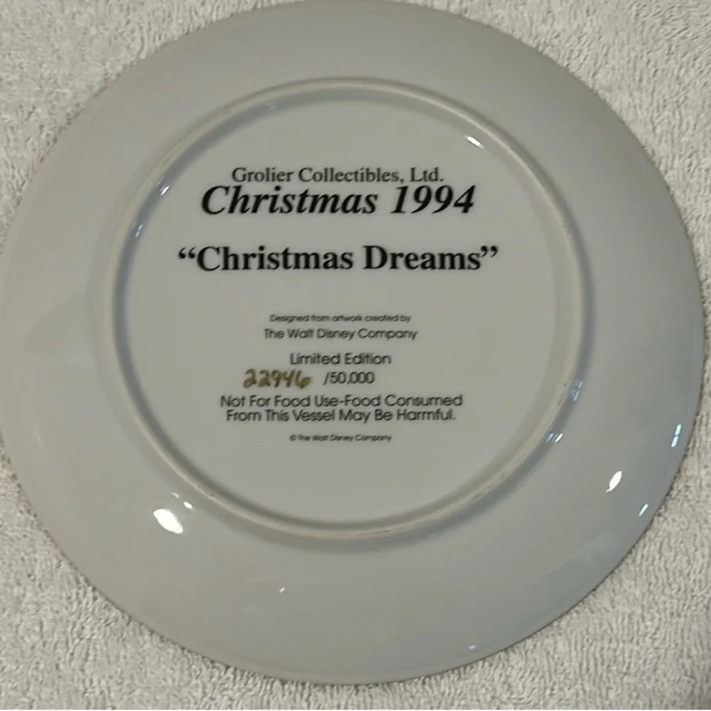 Disney Christmas Decorative Plate